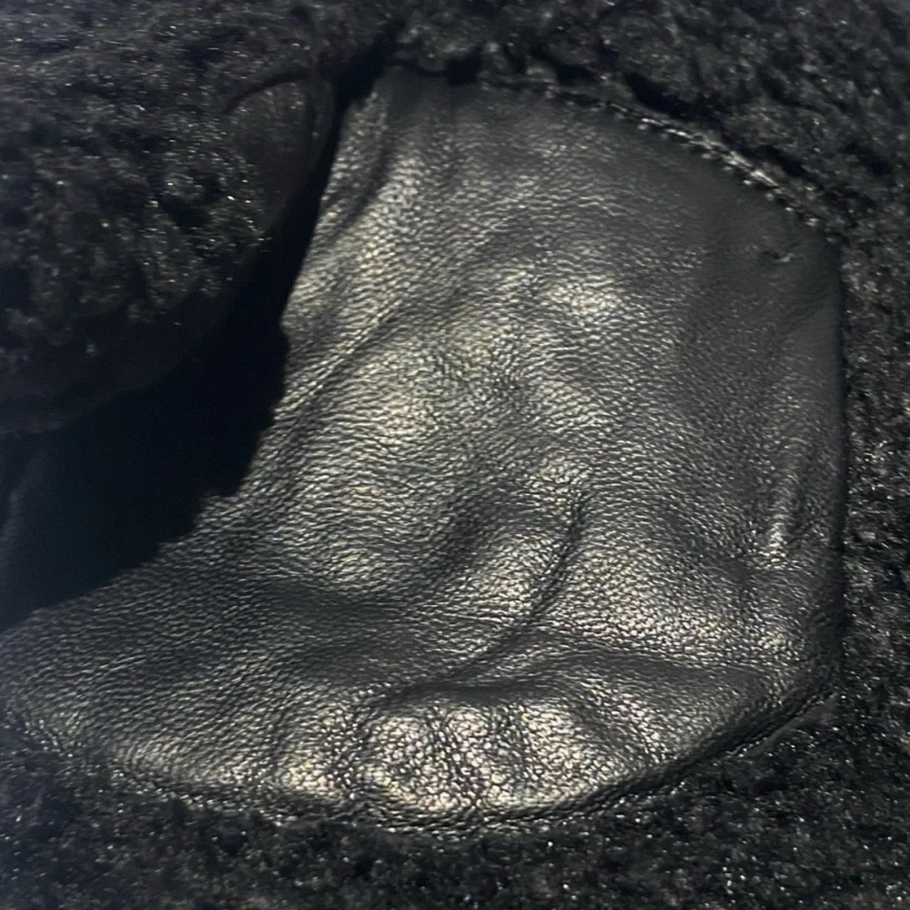 UGG Black Faux Shearling Mittens NWT
